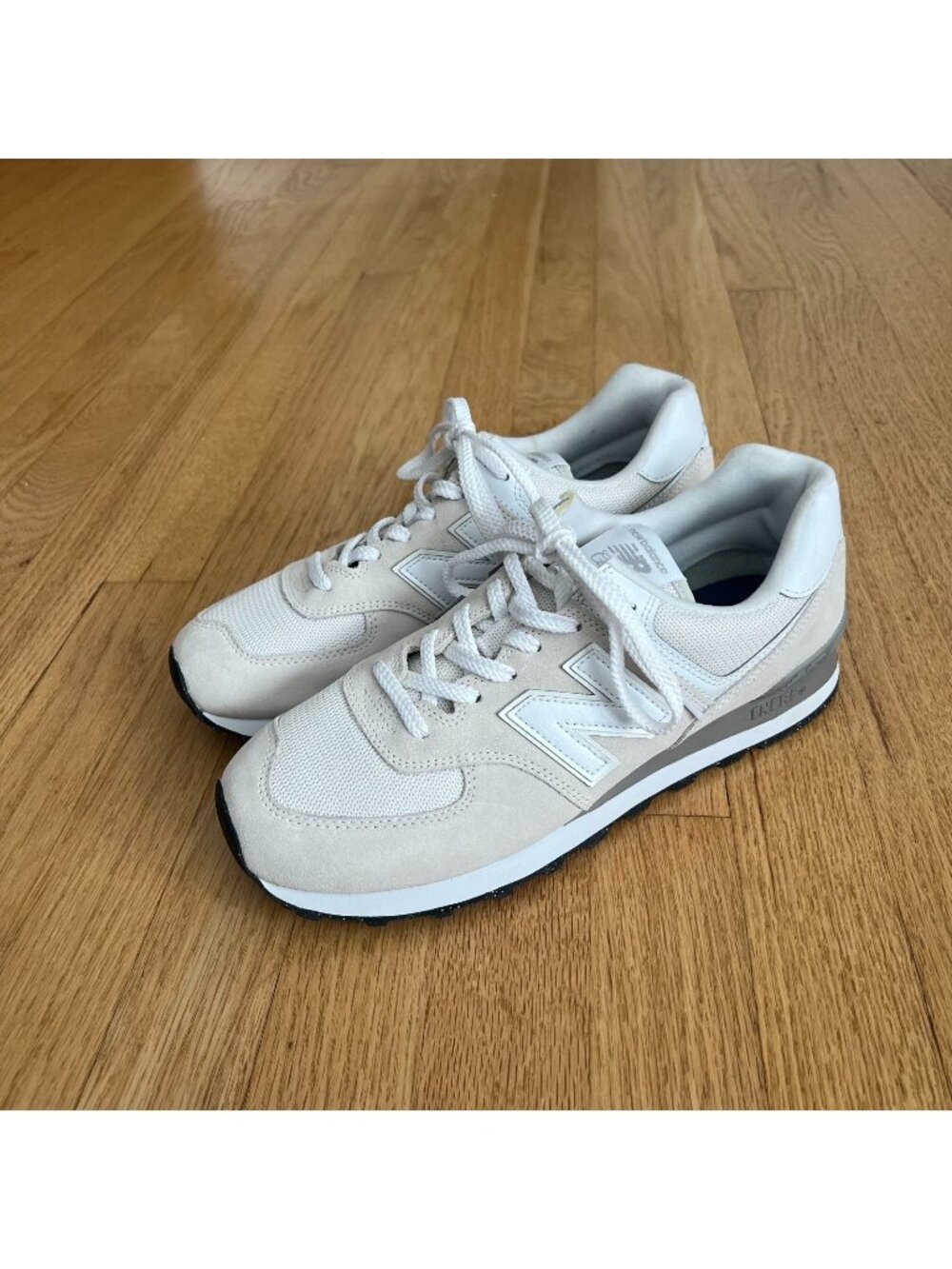 New Balance 574 Classic Low Top Sneakers Nimbus Cloud Men's 8.5/Women 10.5